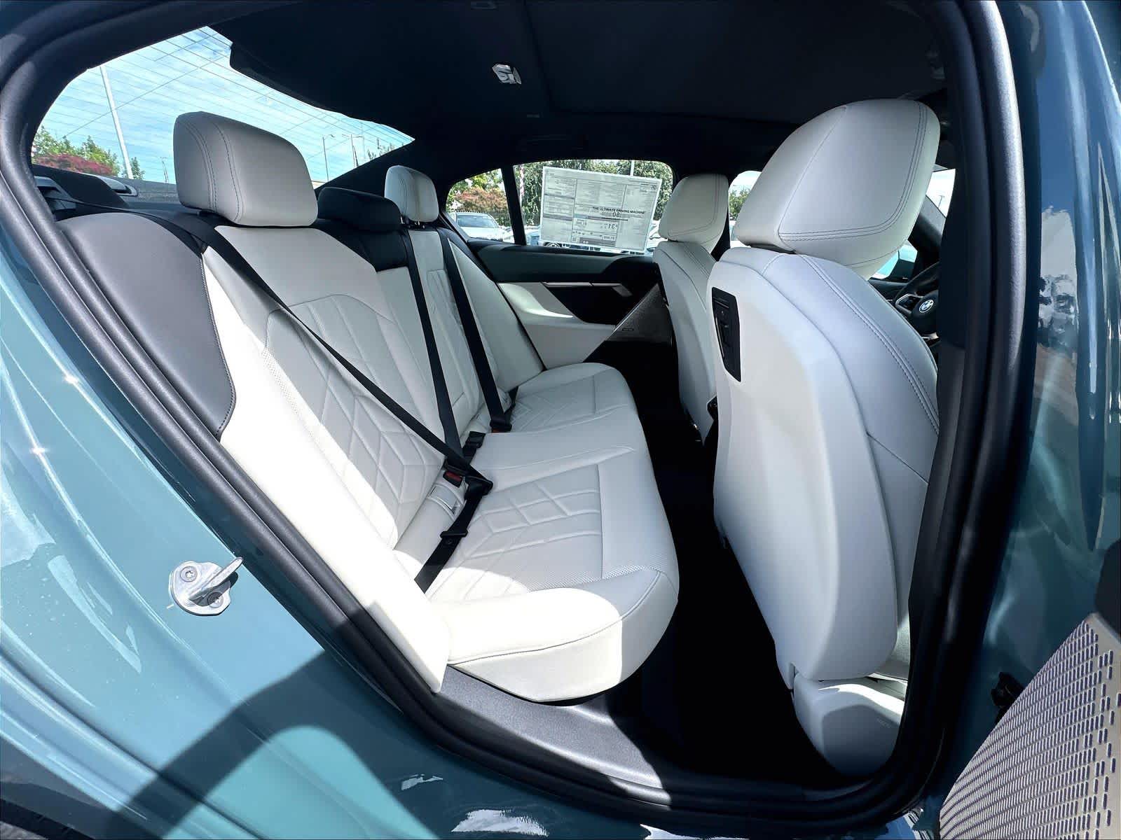 New 2027 BMW 530i Sedan