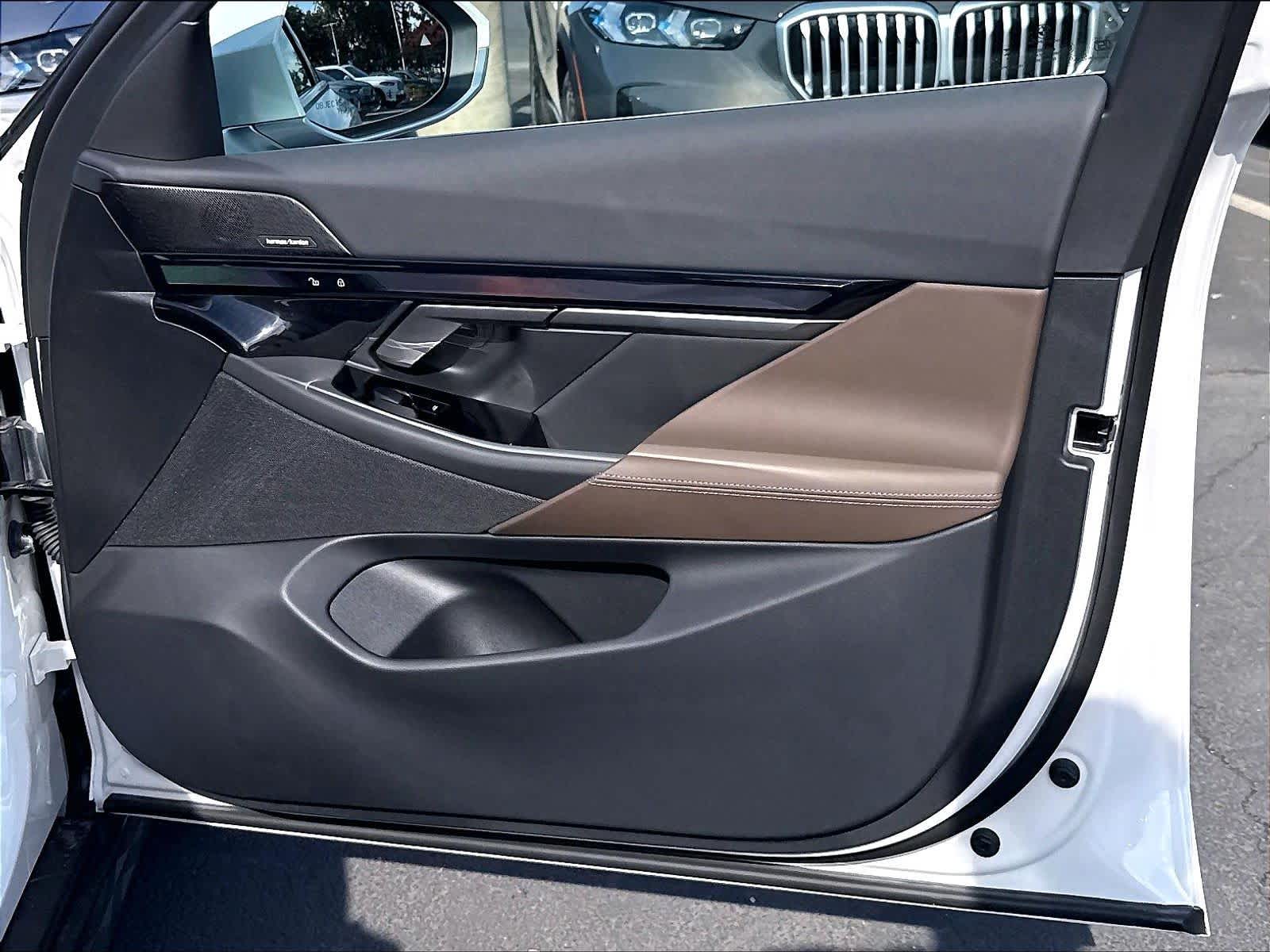 New 2027 BMW 530i Sedan