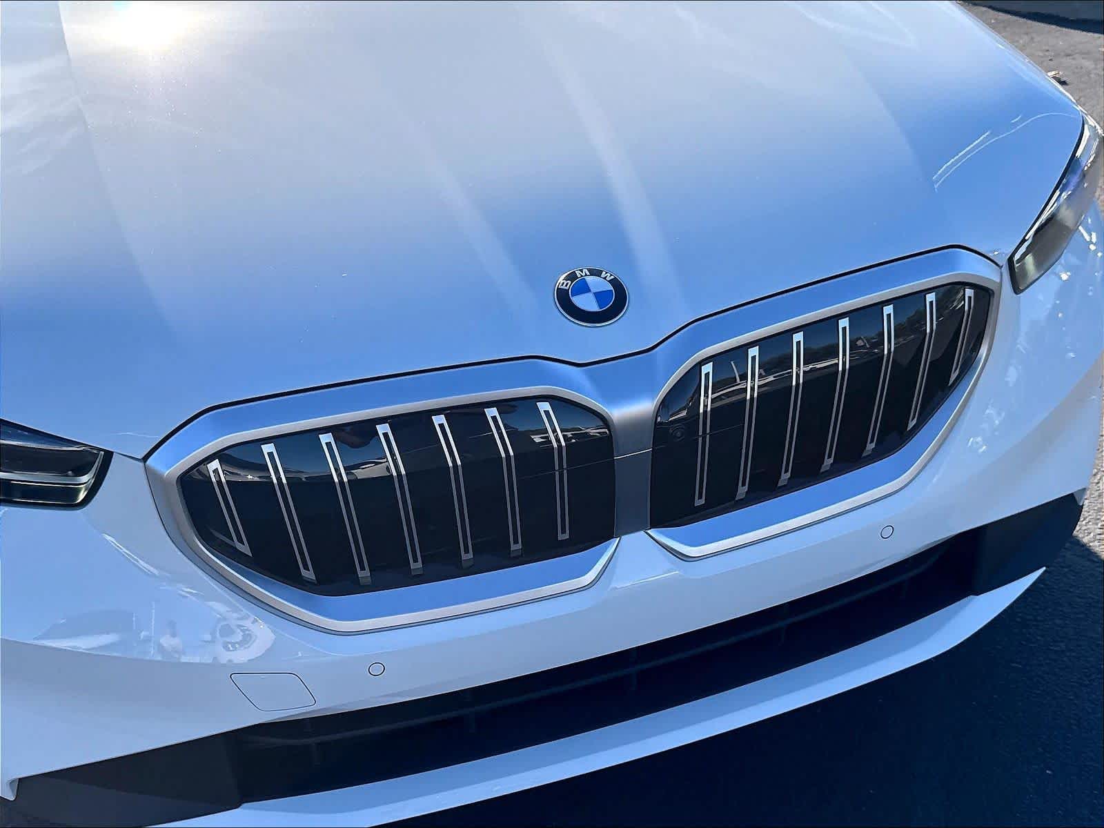 New 2027 BMW 530i Sedan