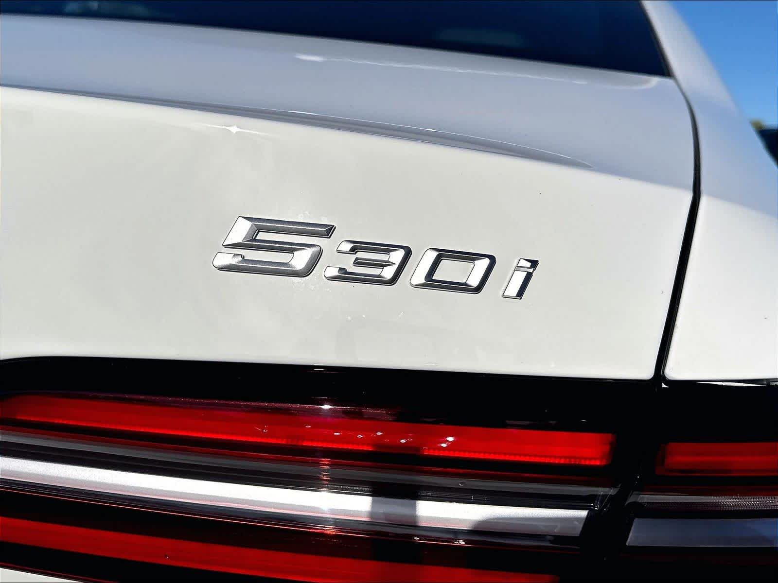 New 2027 BMW 530i Sedan