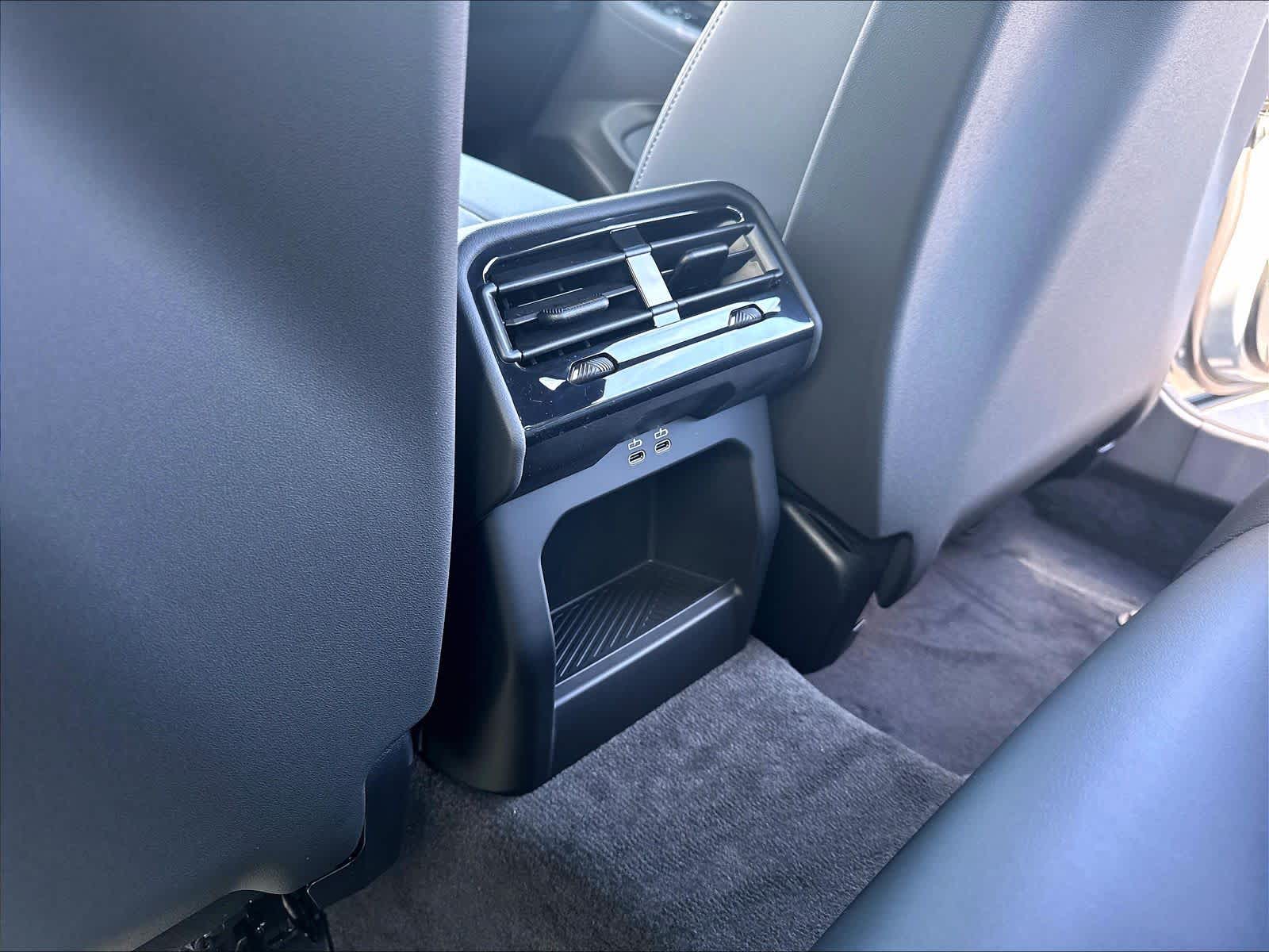 New 2027 BMW 530i Sedan