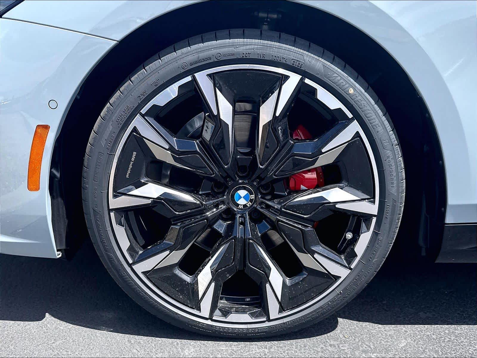 New 2027 BMW 530i Sedan