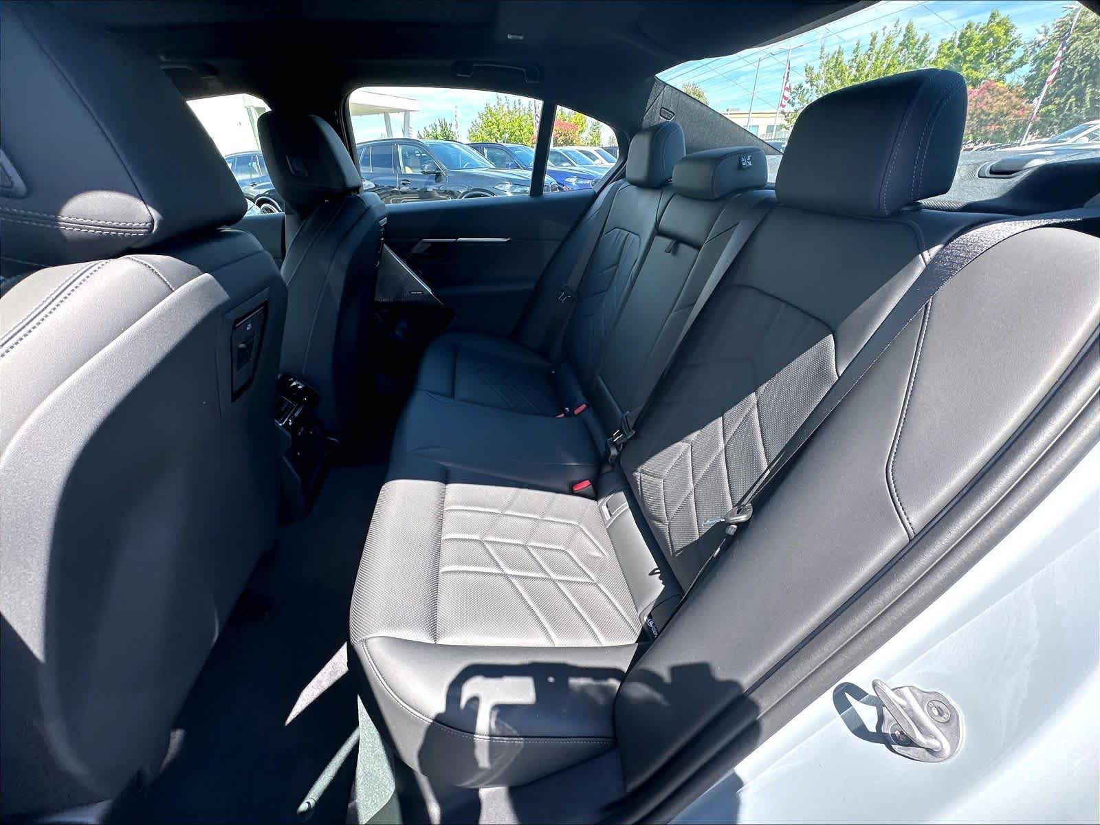 New 2027 BMW 530i Sedan