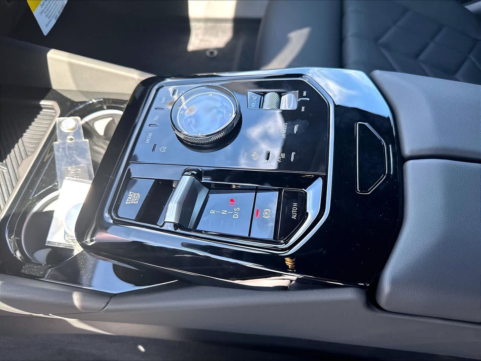New 2027 BMW 530i Sedan