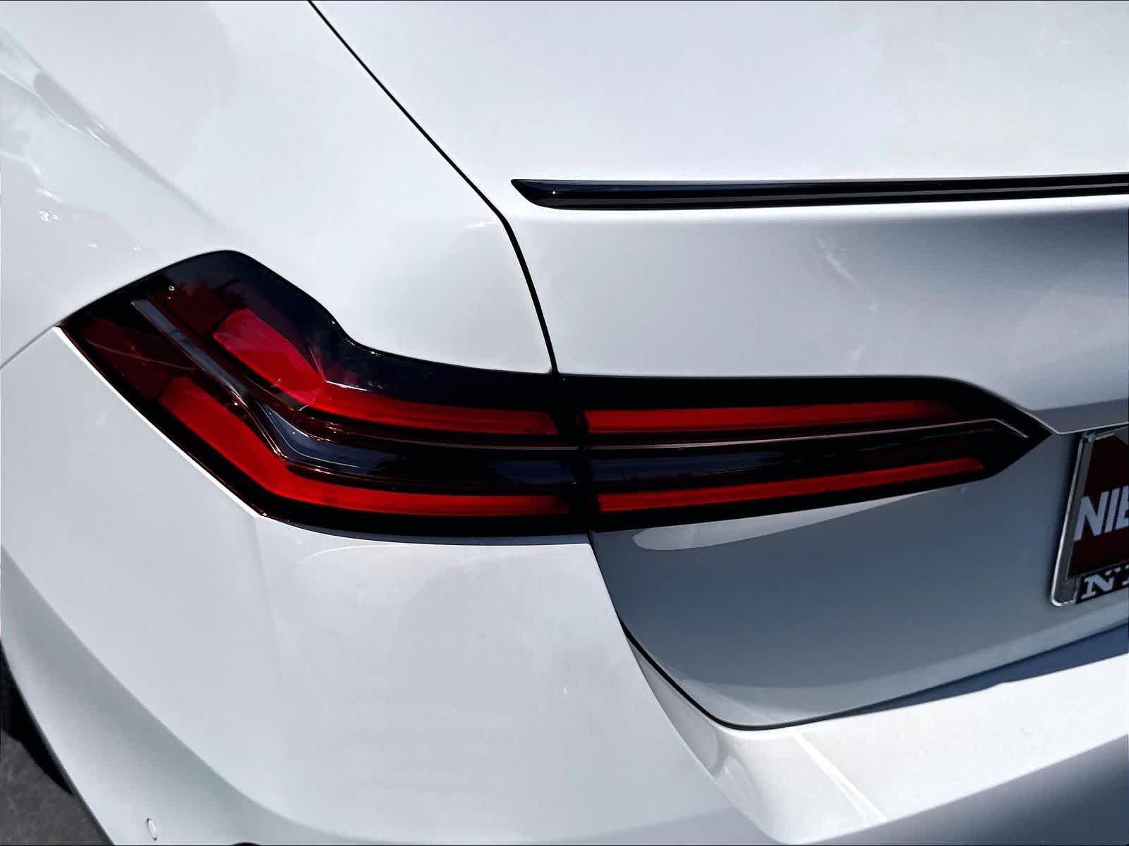 New 2027 BMW 530i Sedan