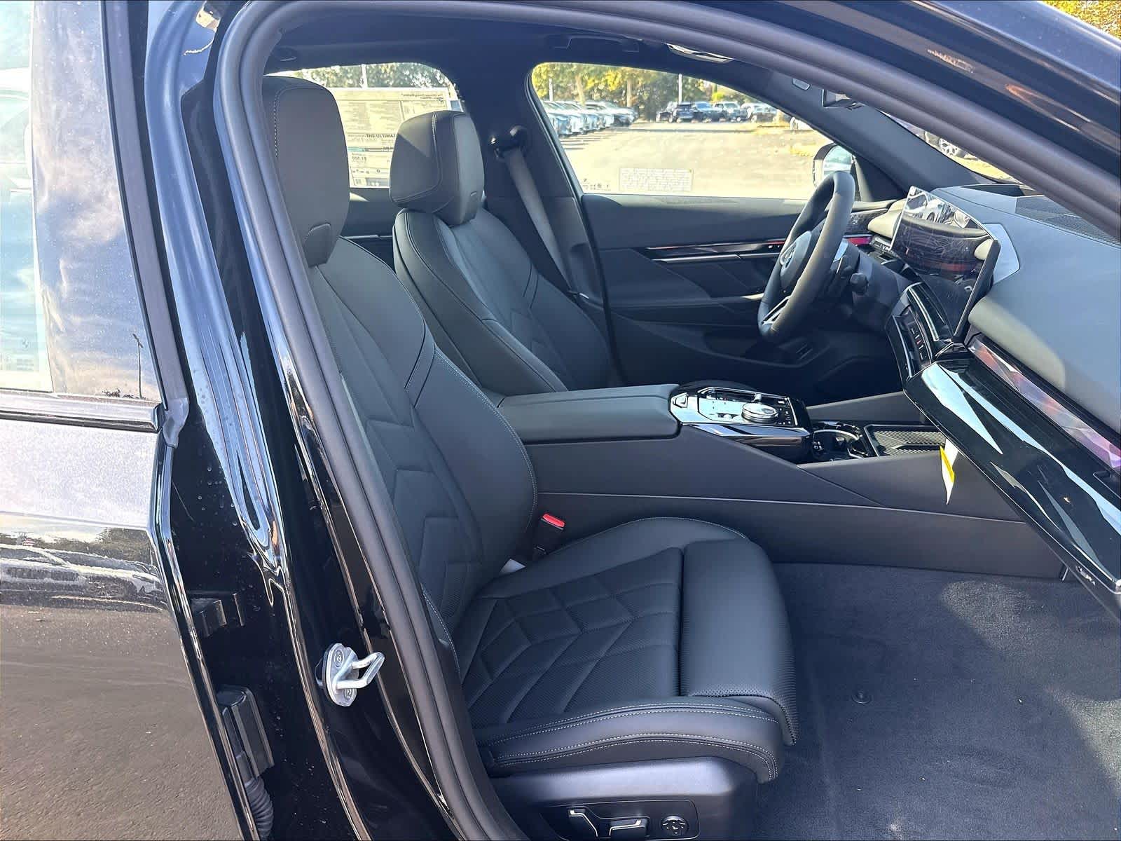 New 2027 BMW 530i Sedan
