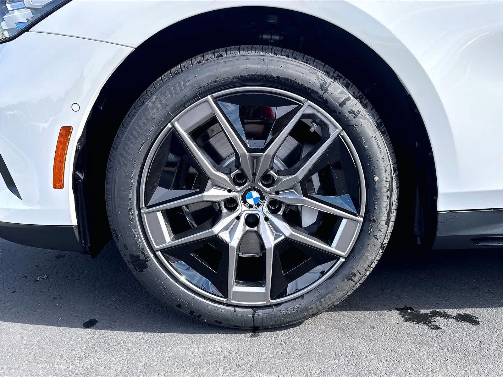 New 2027 BMW 530i Sedan