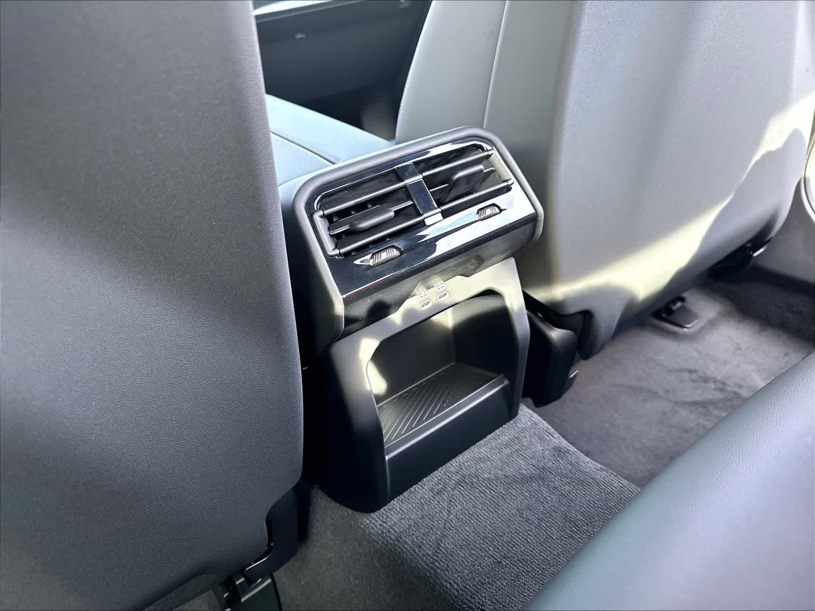 New 2027 BMW 530i Sedan