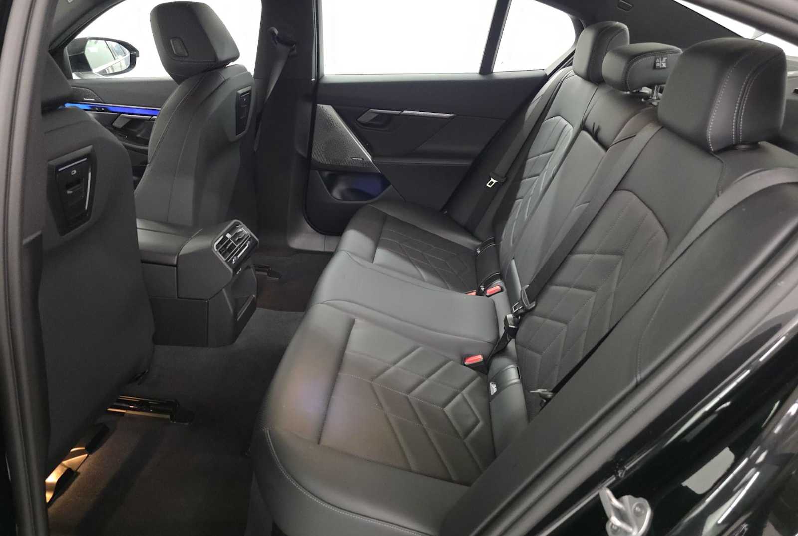 Used 2025 BMW 540i xDrive Sedan