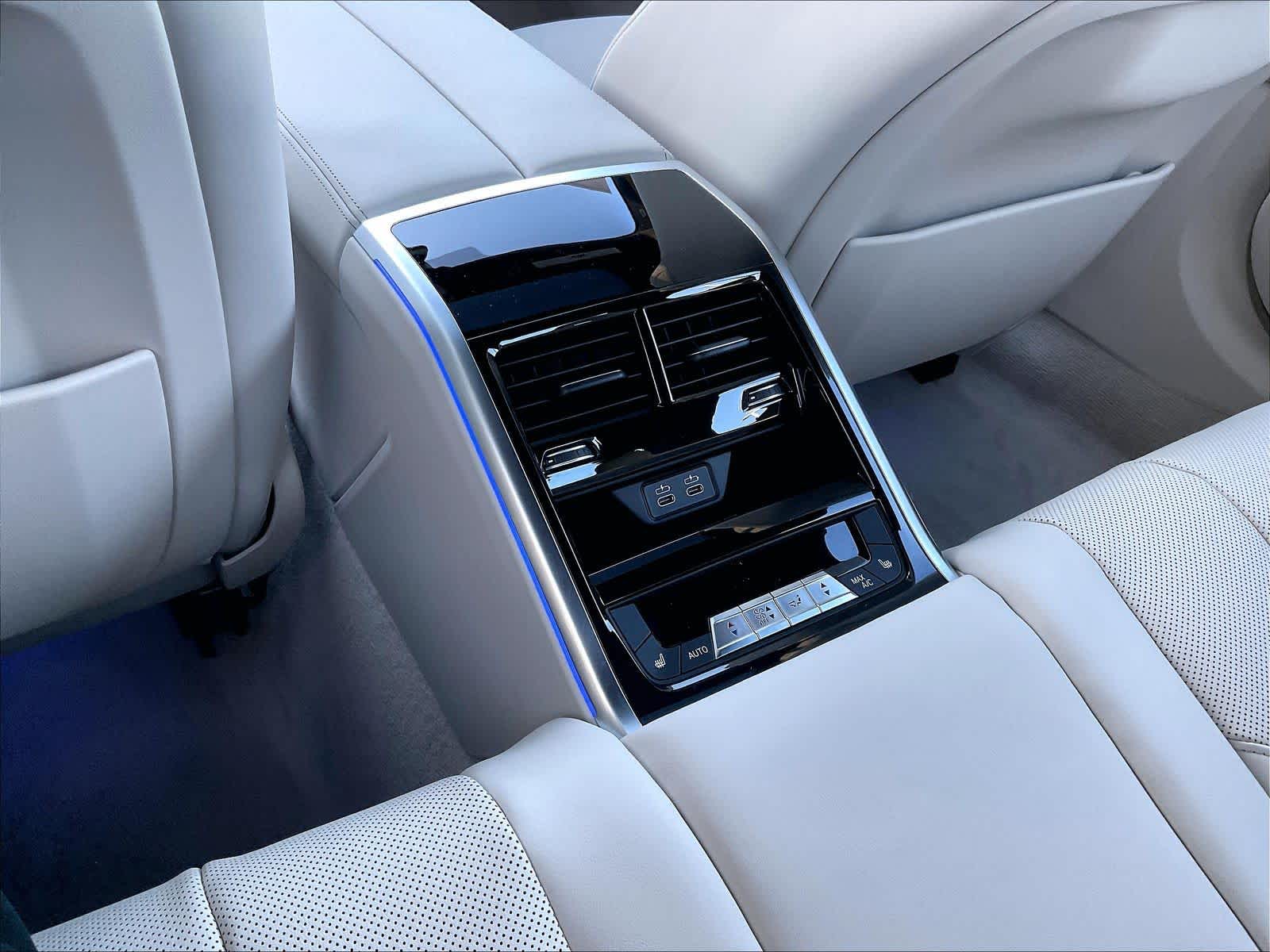 New 2026 BMW 840i Sedan
