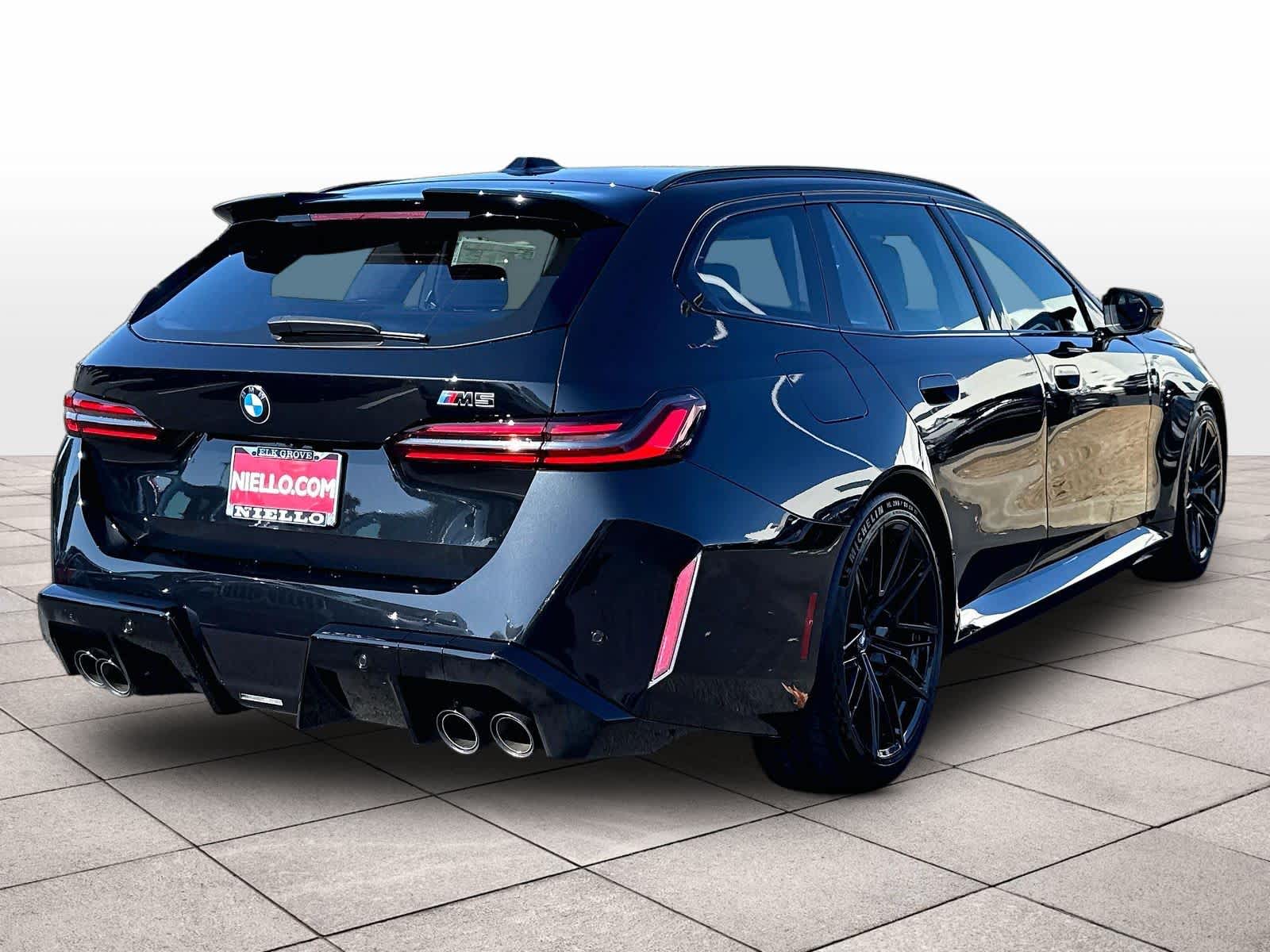 New 2027 BMW M5 Wagon