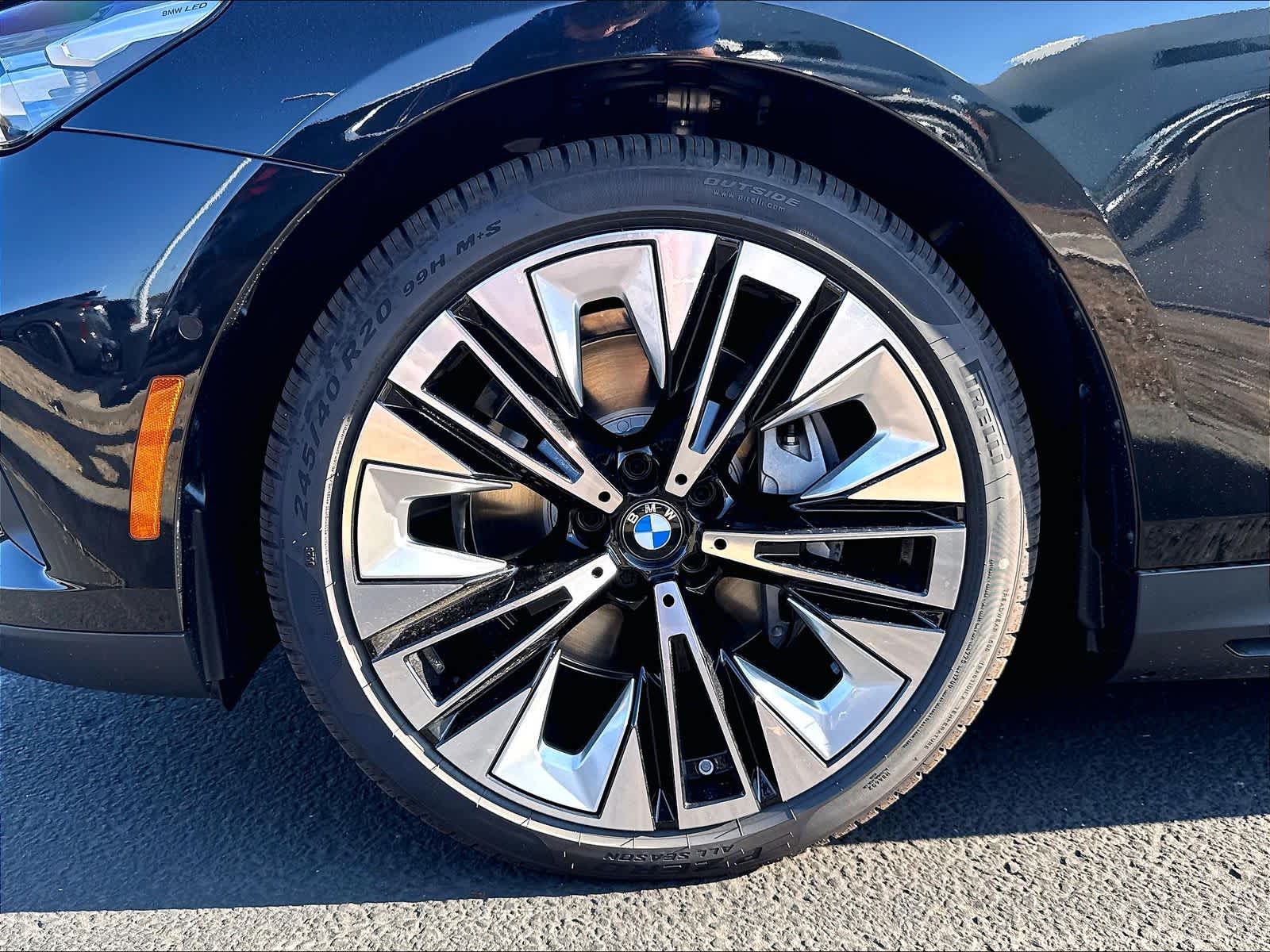 New 2027 BMW i5 Sedan