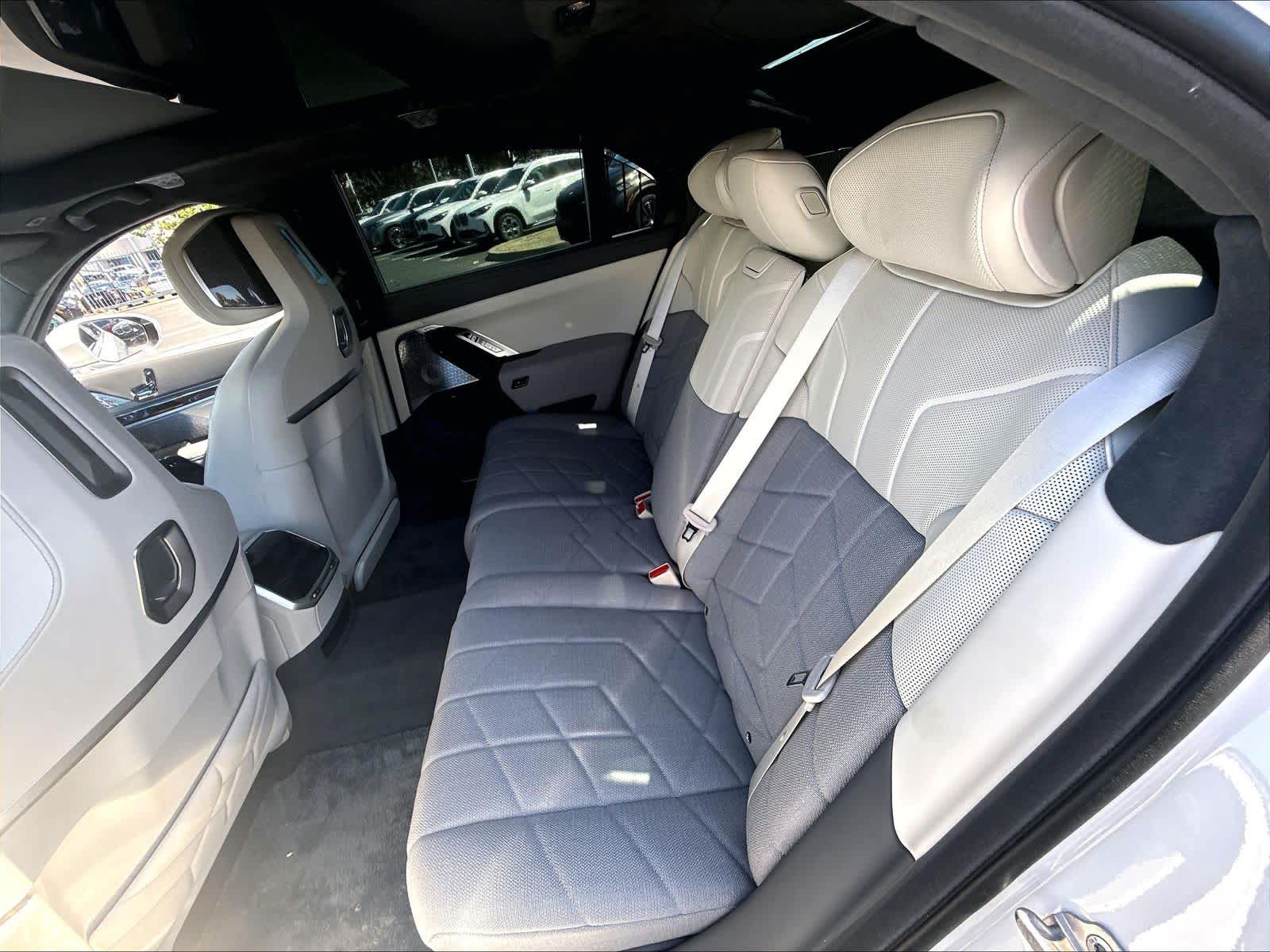 Used 2023 BMW i7 Sedan