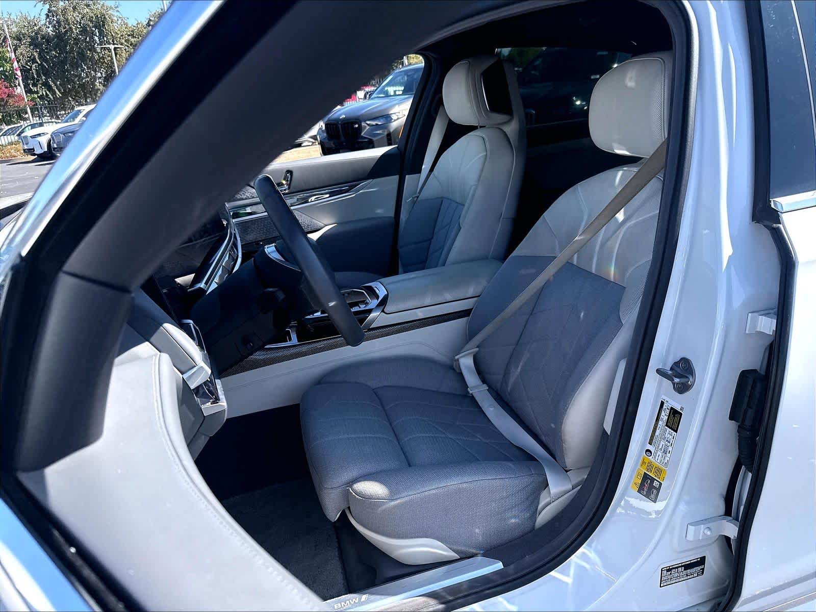 Used 2023 BMW i7 Sedan