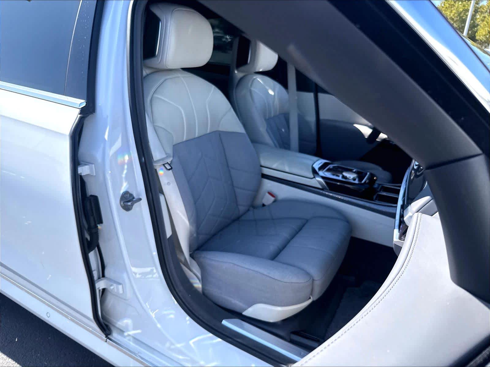 Used 2023 BMW i7 Sedan