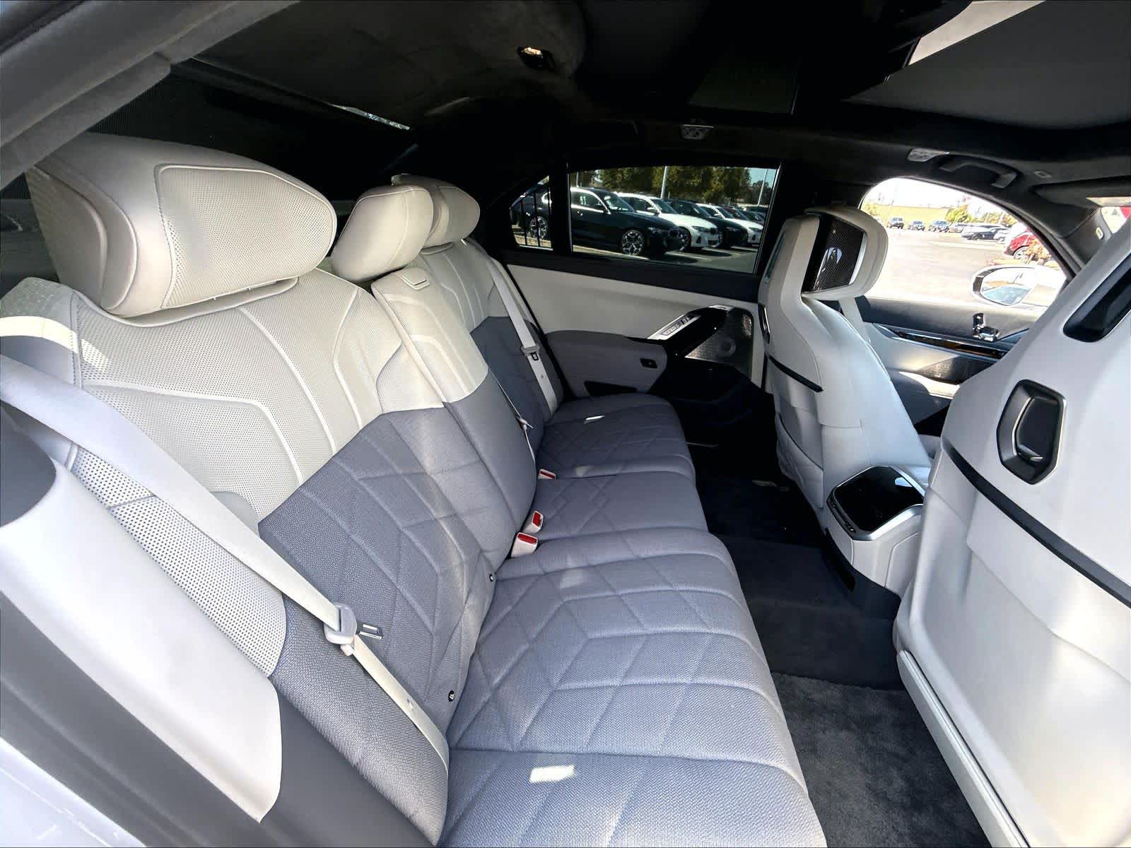 Used 2023 BMW i7 Sedan