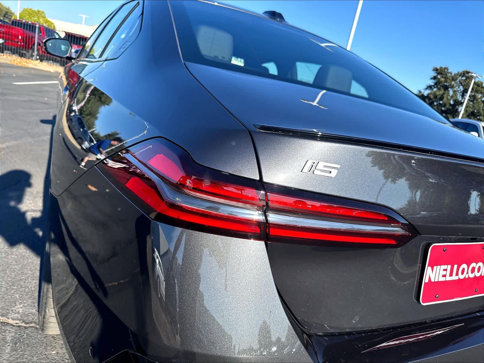 New 2027 BMW i5 Sedan