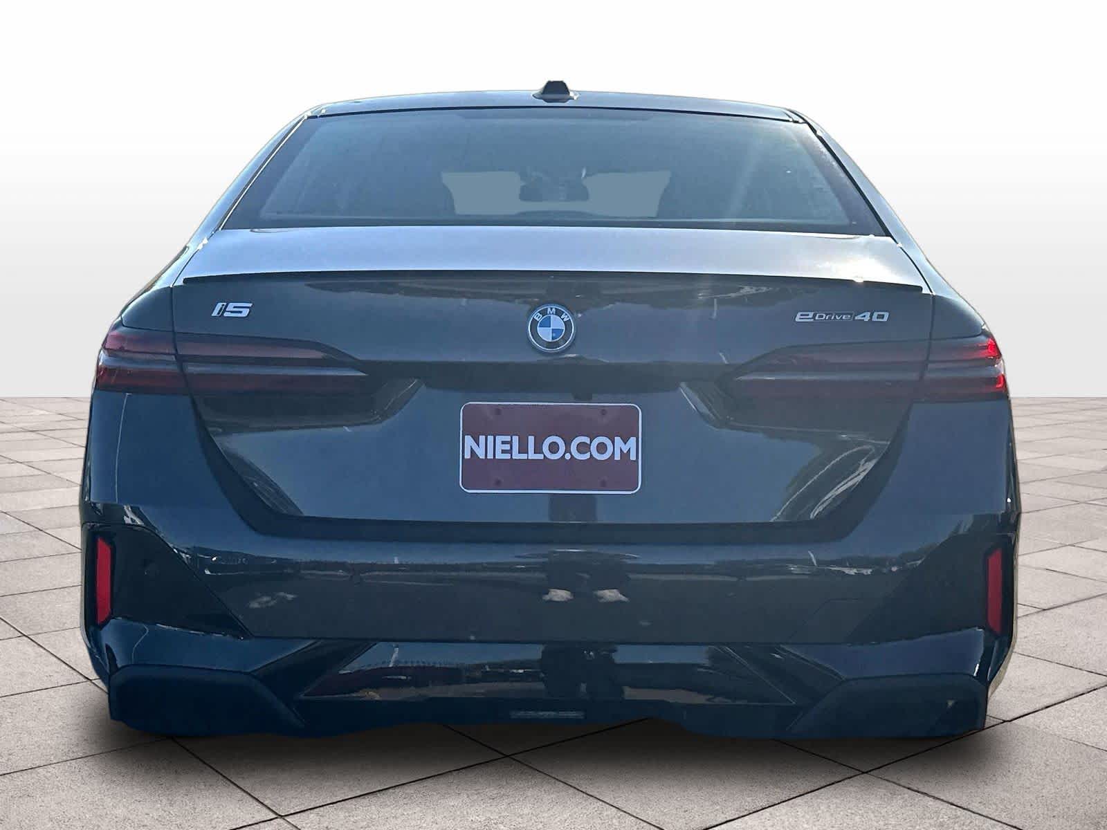 New 2027 BMW i5 Sedan