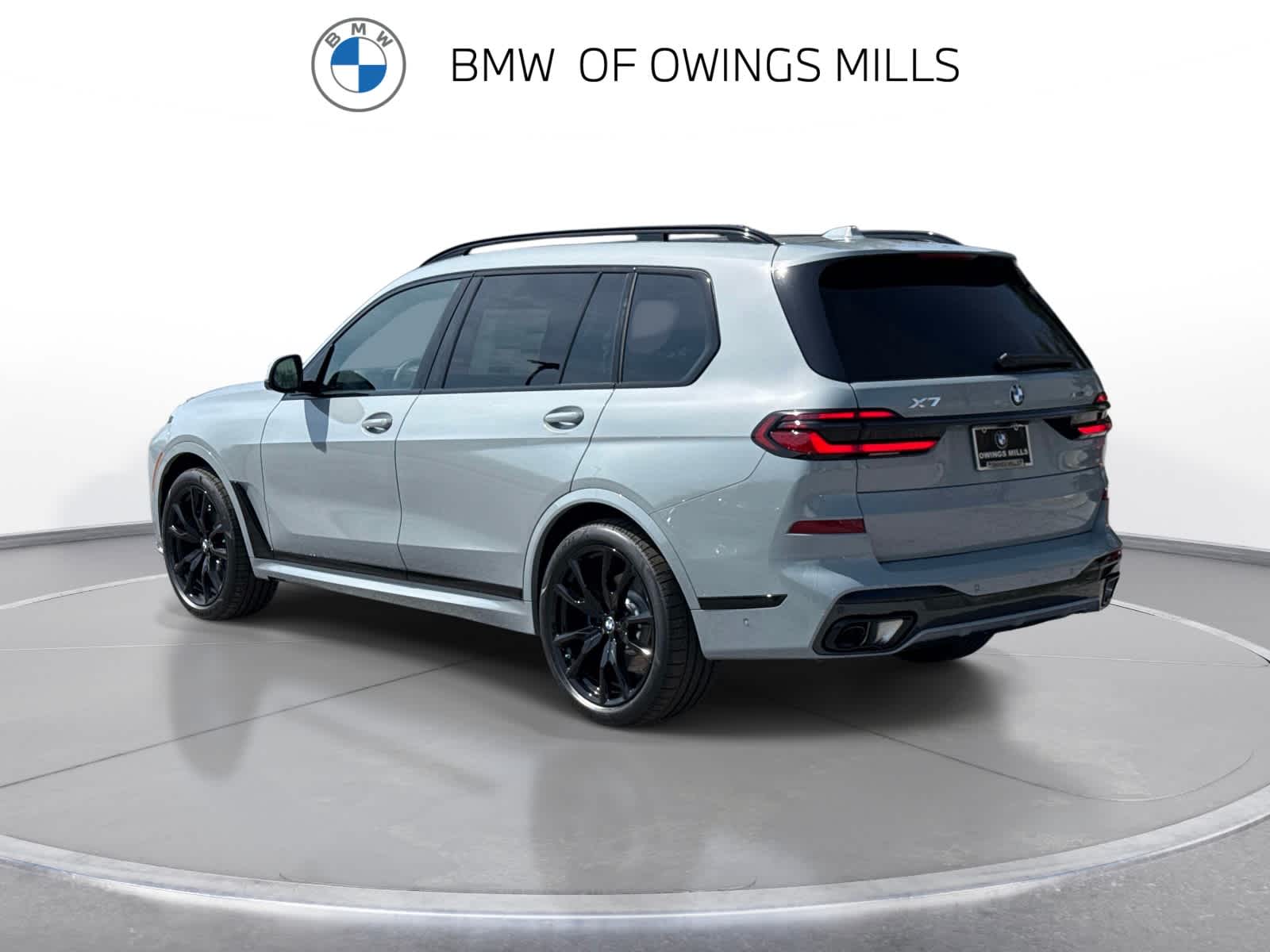 View vehicle photo 6