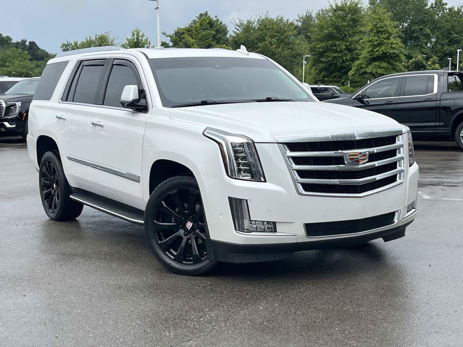 Crystal White Tricoat 2017 Cadillac Escalade SUV / Crossover Four-Wheel Drive 8-Speed Automatic