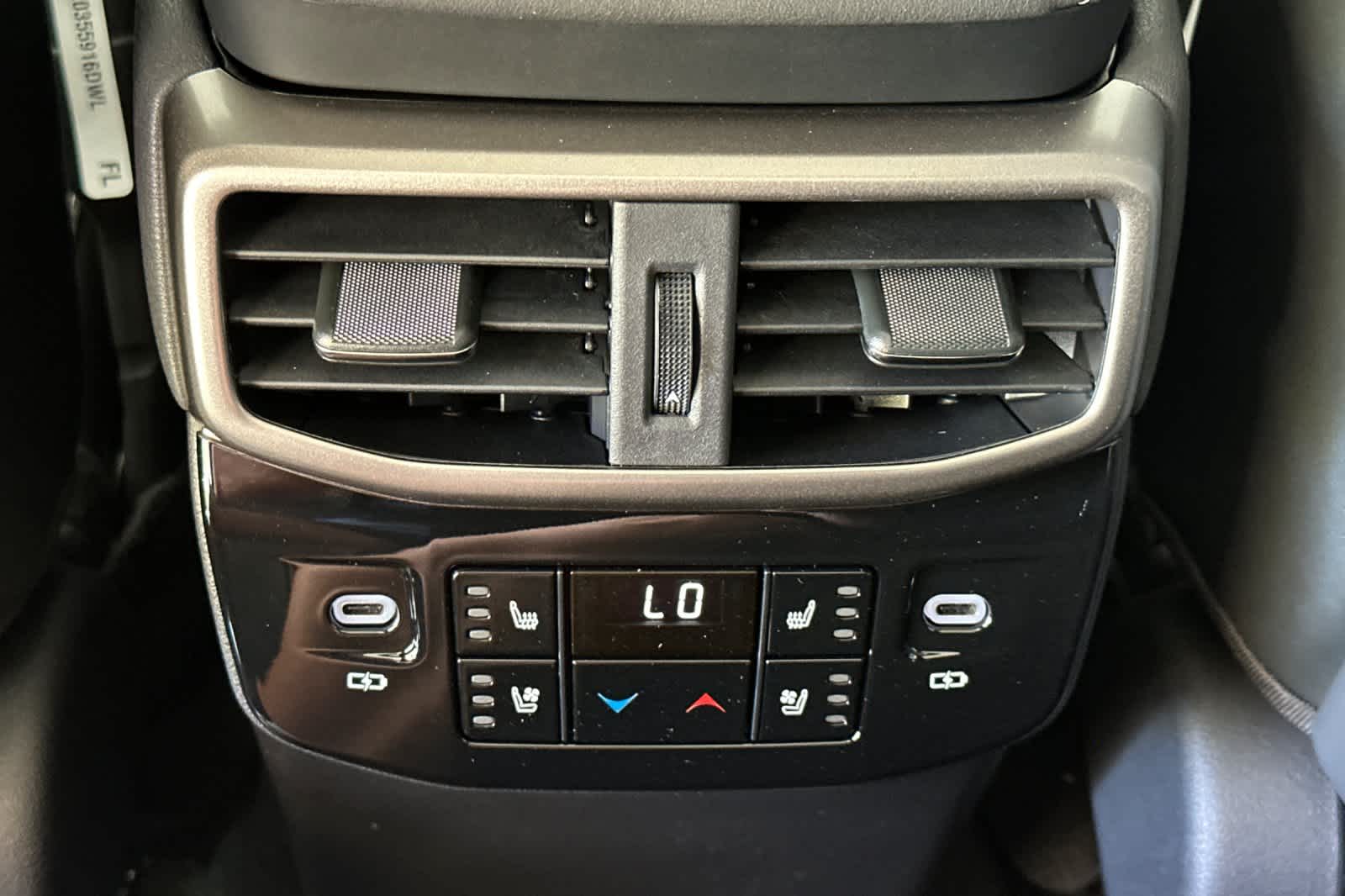 2025 Lexus RX 350 Luxury AWD photo 3