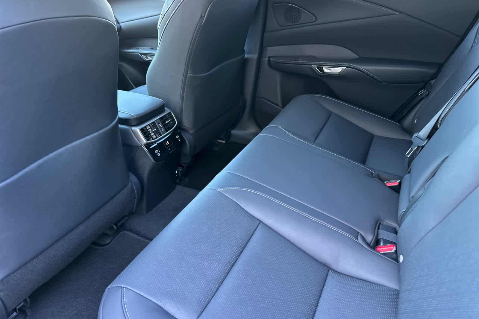 2025 Lexus RX 350 Premium AWD photo 4