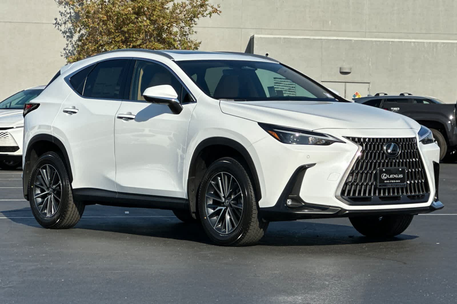 2026 Lexus NX 350 Premium AWD photo 3
