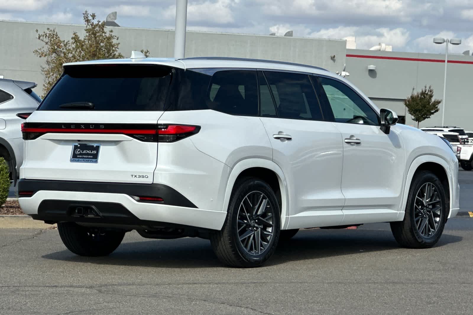 2026 Lexus TX 350 Premium photo 2