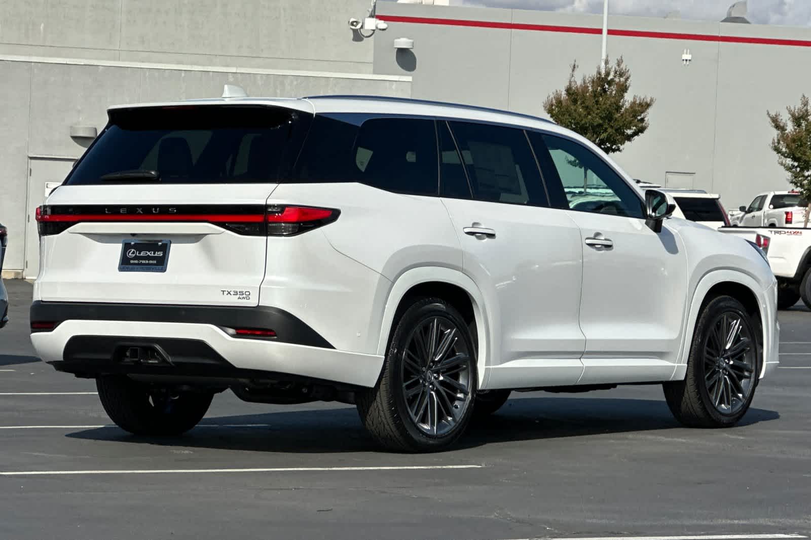 2026 Lexus TX 350 Luxury photo 2