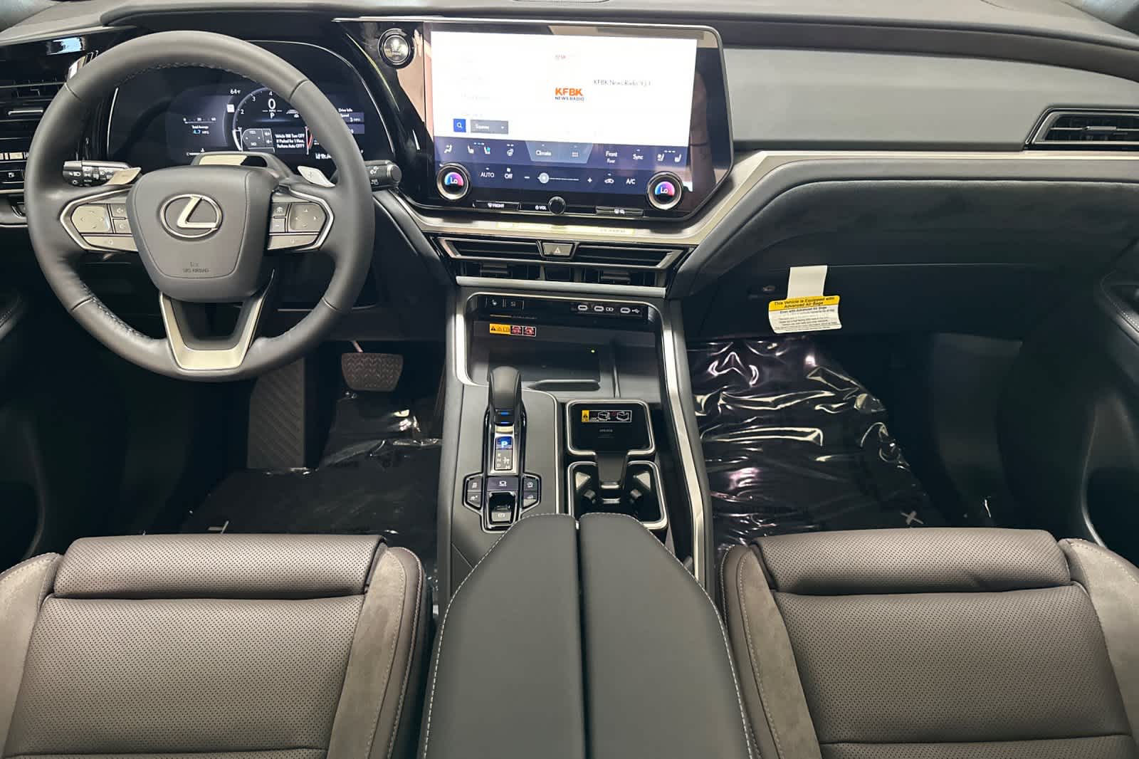 2026 Lexus TX 350 Luxury photo 3