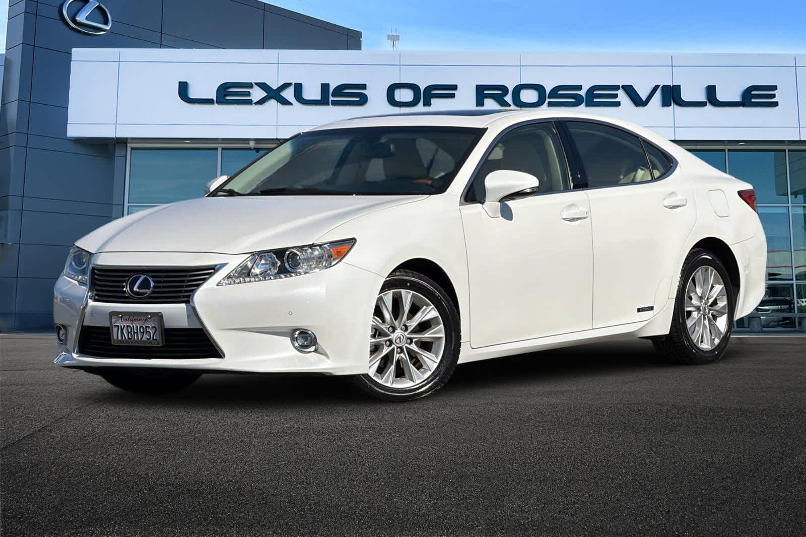 2015 Lexus ES 300h