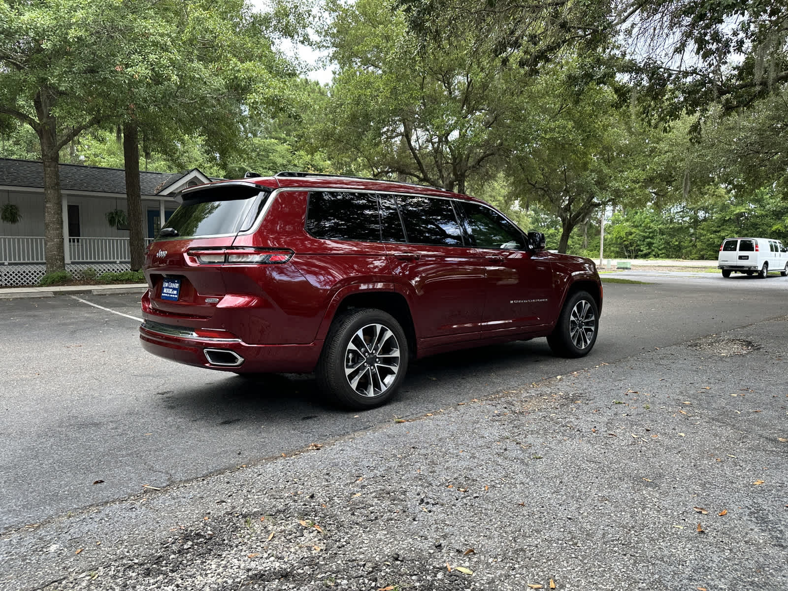 2023 Jeep Grand Cherokee L Overland - 4