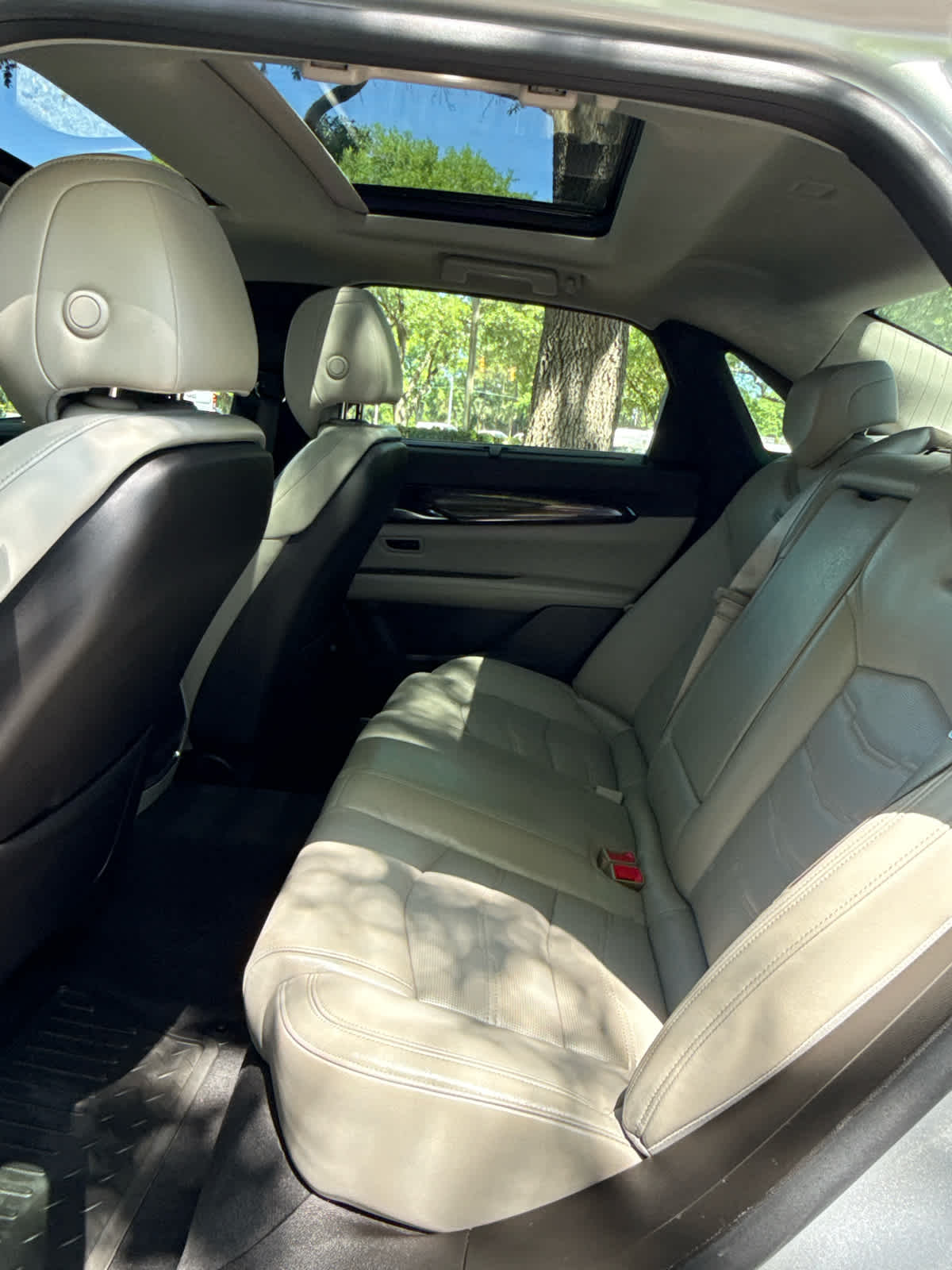 2018 Cadillac CT6 Premium Luxury AWD - 10