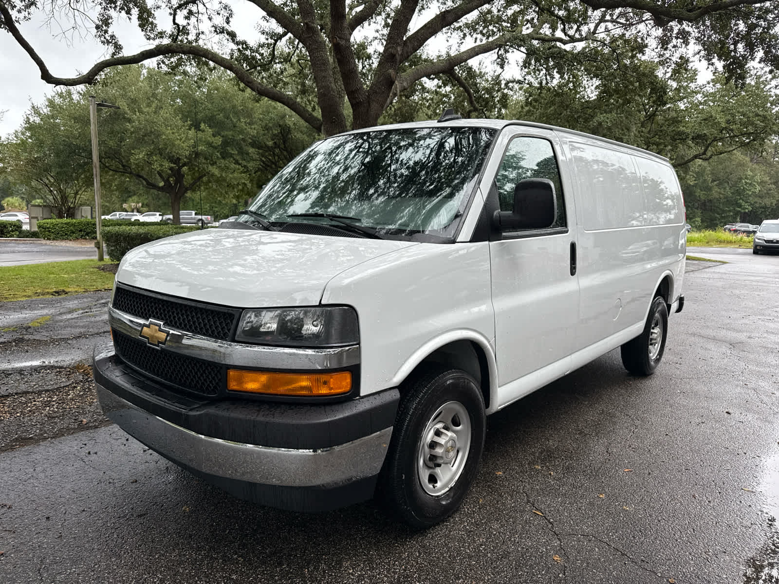 2024 Chevrolet Express  - 2