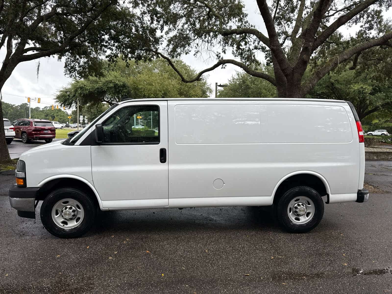 2024 Chevrolet Express  - 0