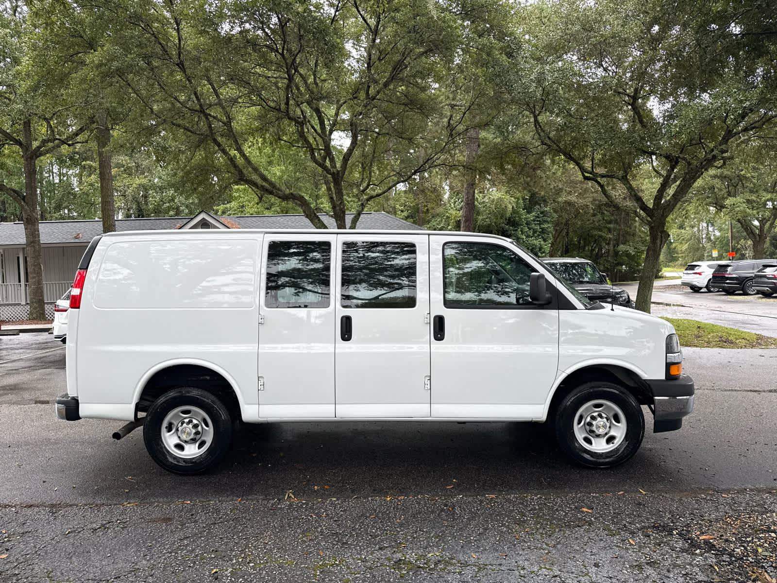 2024 Chevrolet Express  - 5