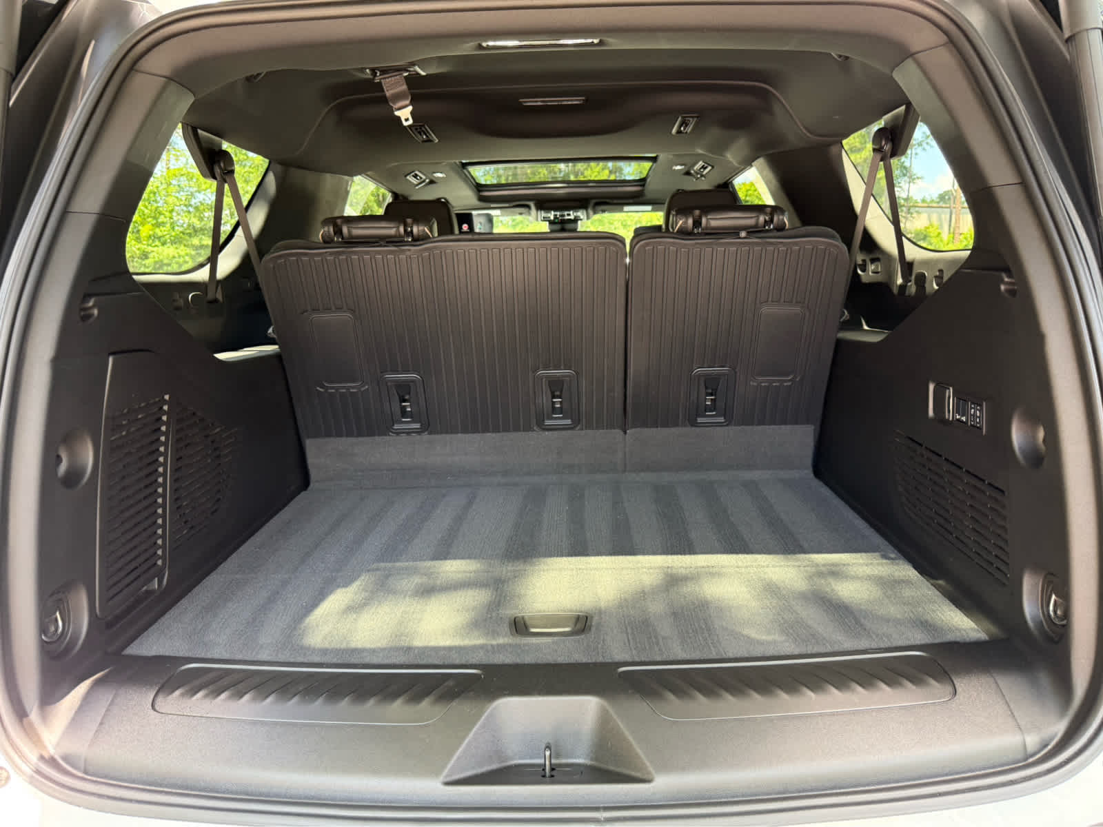 2026 GMC Yukon XL Elevation Summit White at Burns Kia