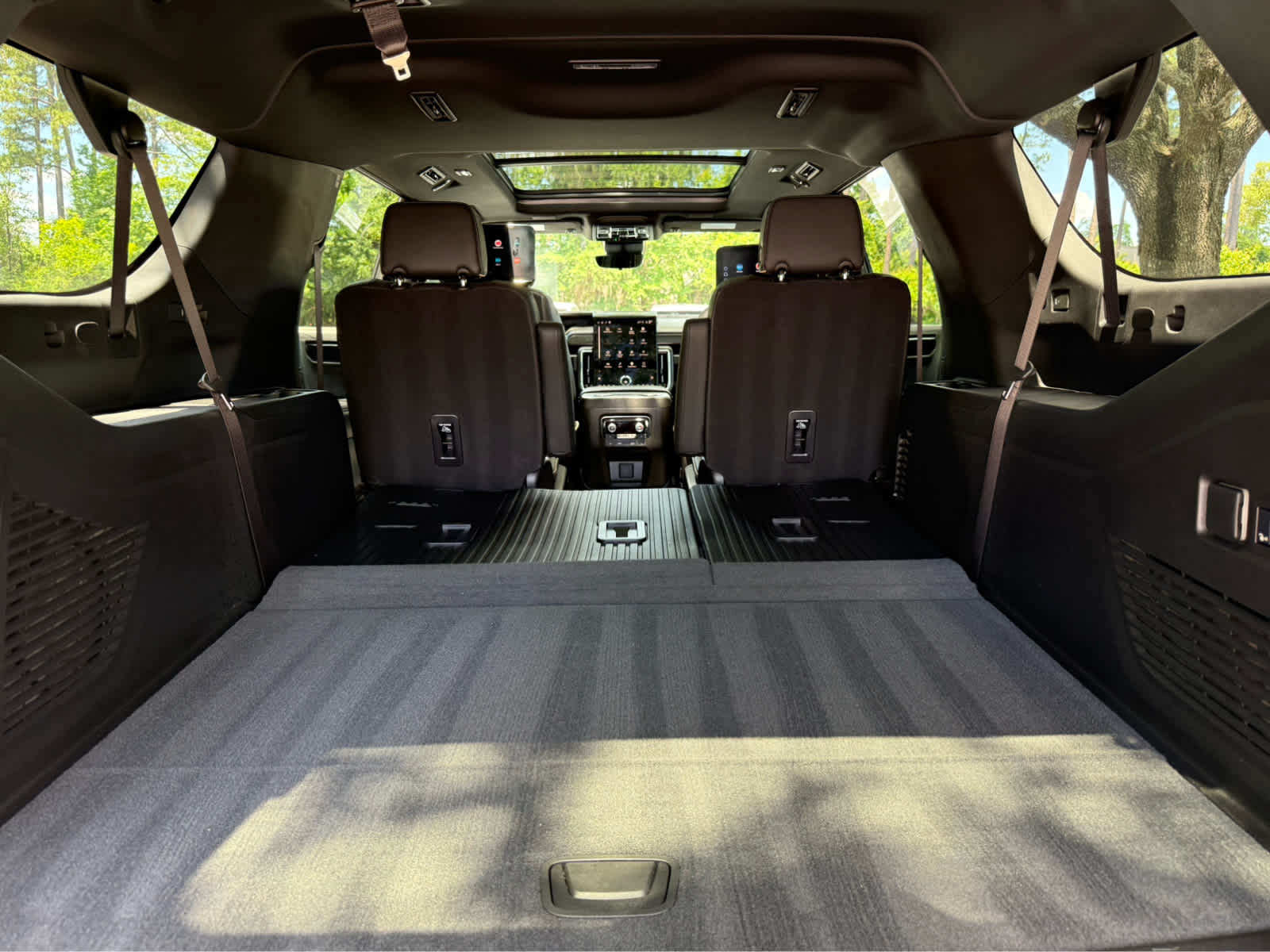 2026 GMC Yukon XL Elevation Summit White at Burns Kia