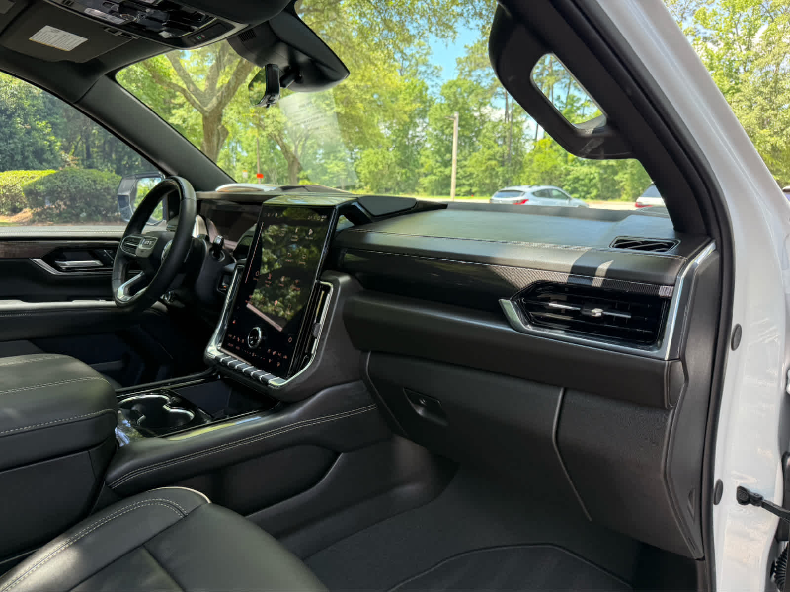 2026 GMC Yukon XL Elevation Summit White at Burns Kia