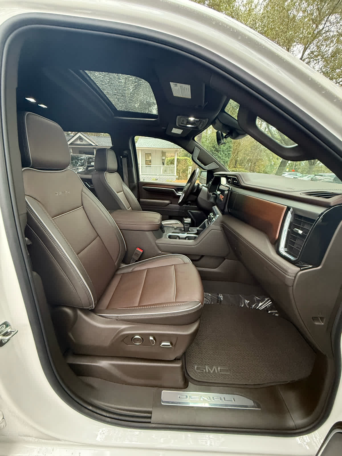 2025 GMC Sierra 1500 Denali White Frost Tricoat at Cooper Chevrolet GMC