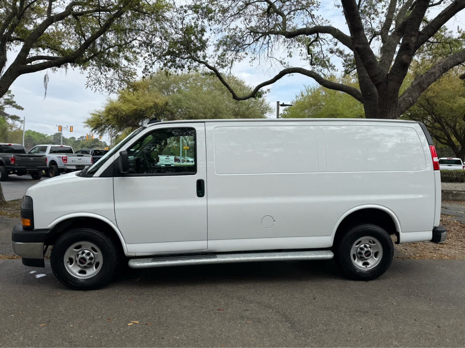 2024 GMC Savana Cargo Van - 1