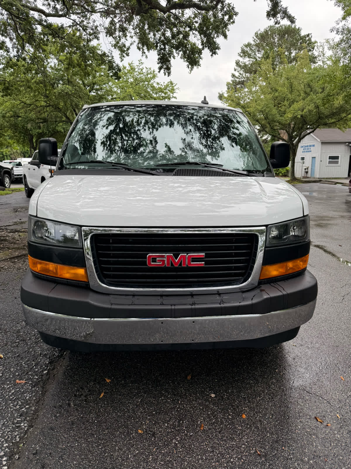 2024 GMC Savana  - 7