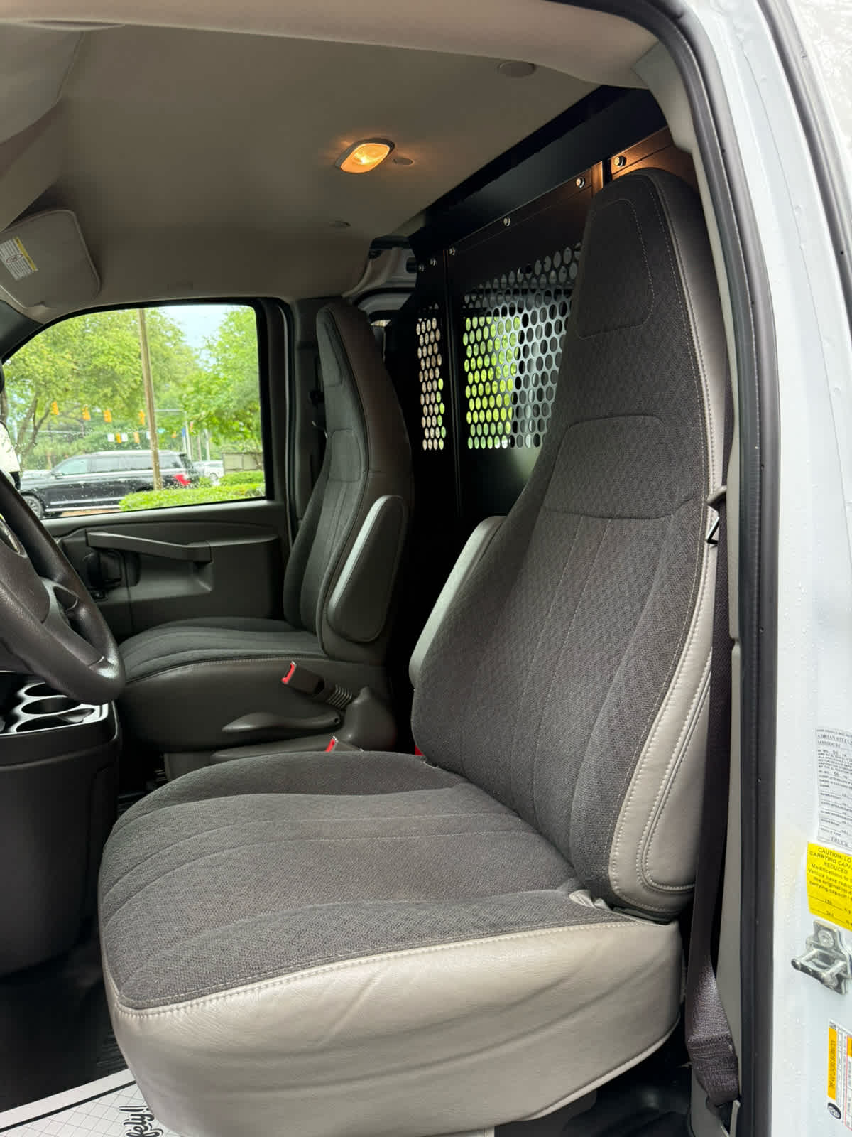 2024 GMC Savana  - 8