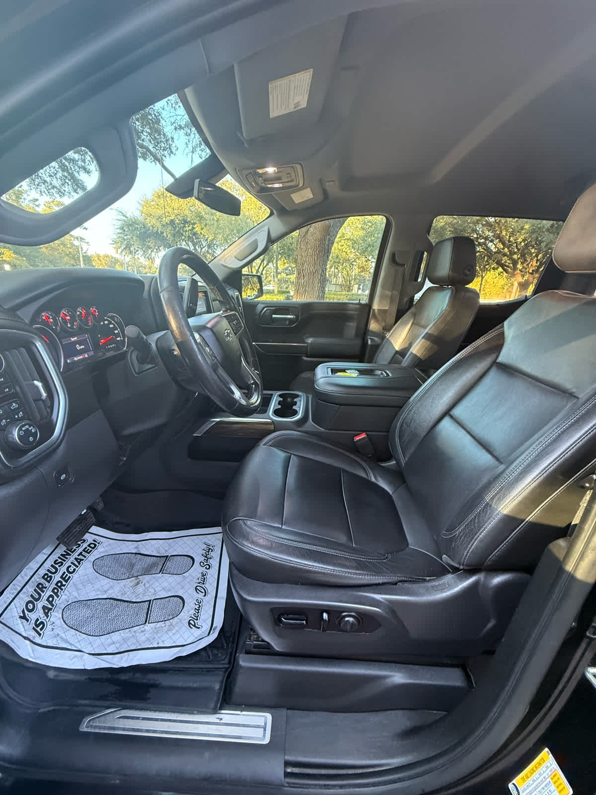 2020 Chevrolet Silverado 1500 RST - 10