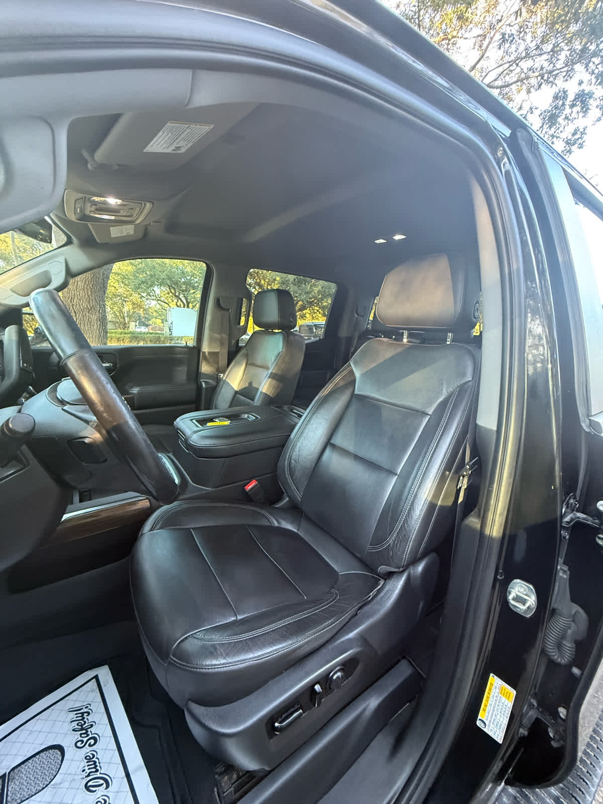 2020 Chevrolet Silverado 1500 RST - 9