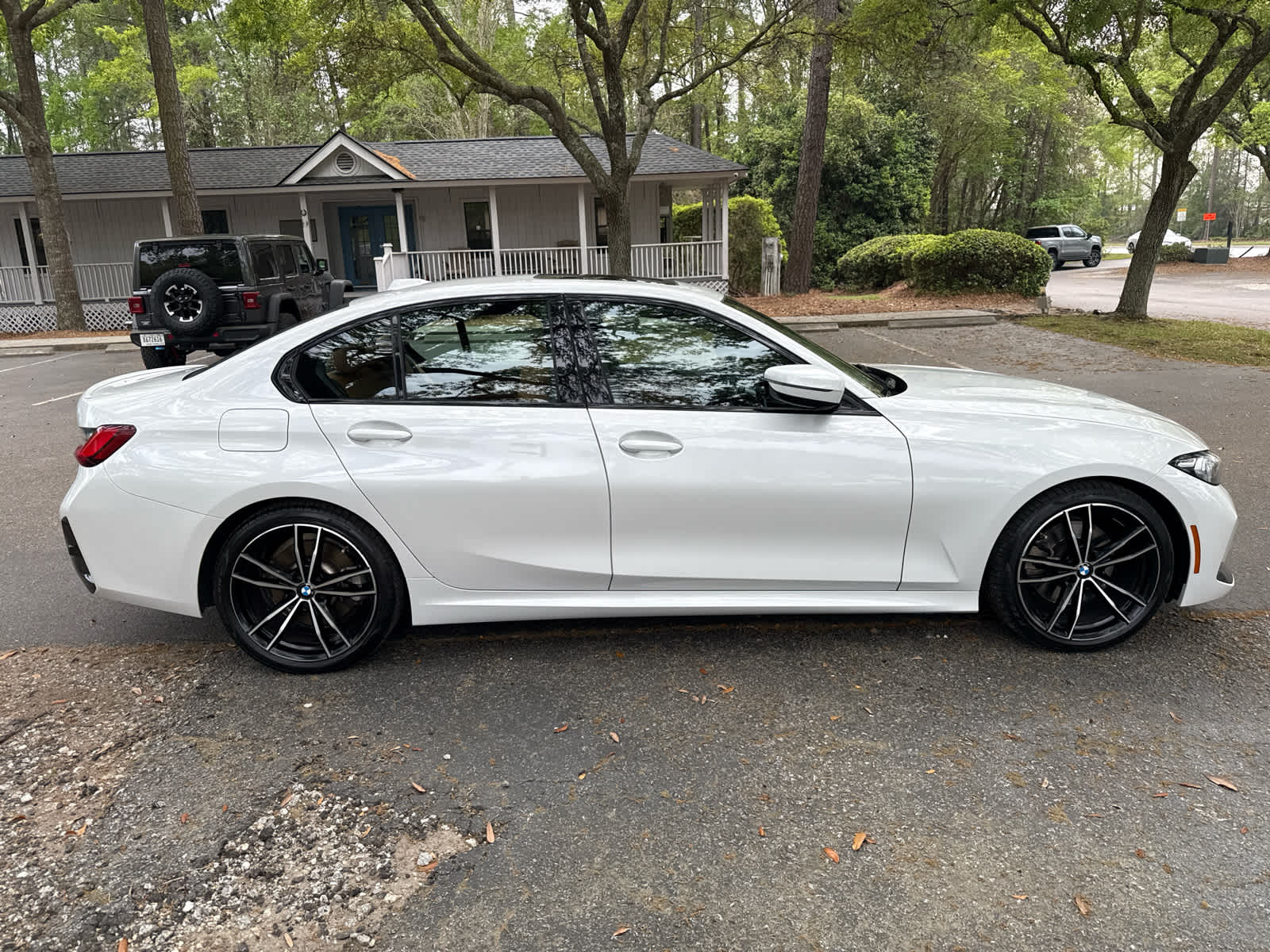 2023 BMW 330i 330i - 5