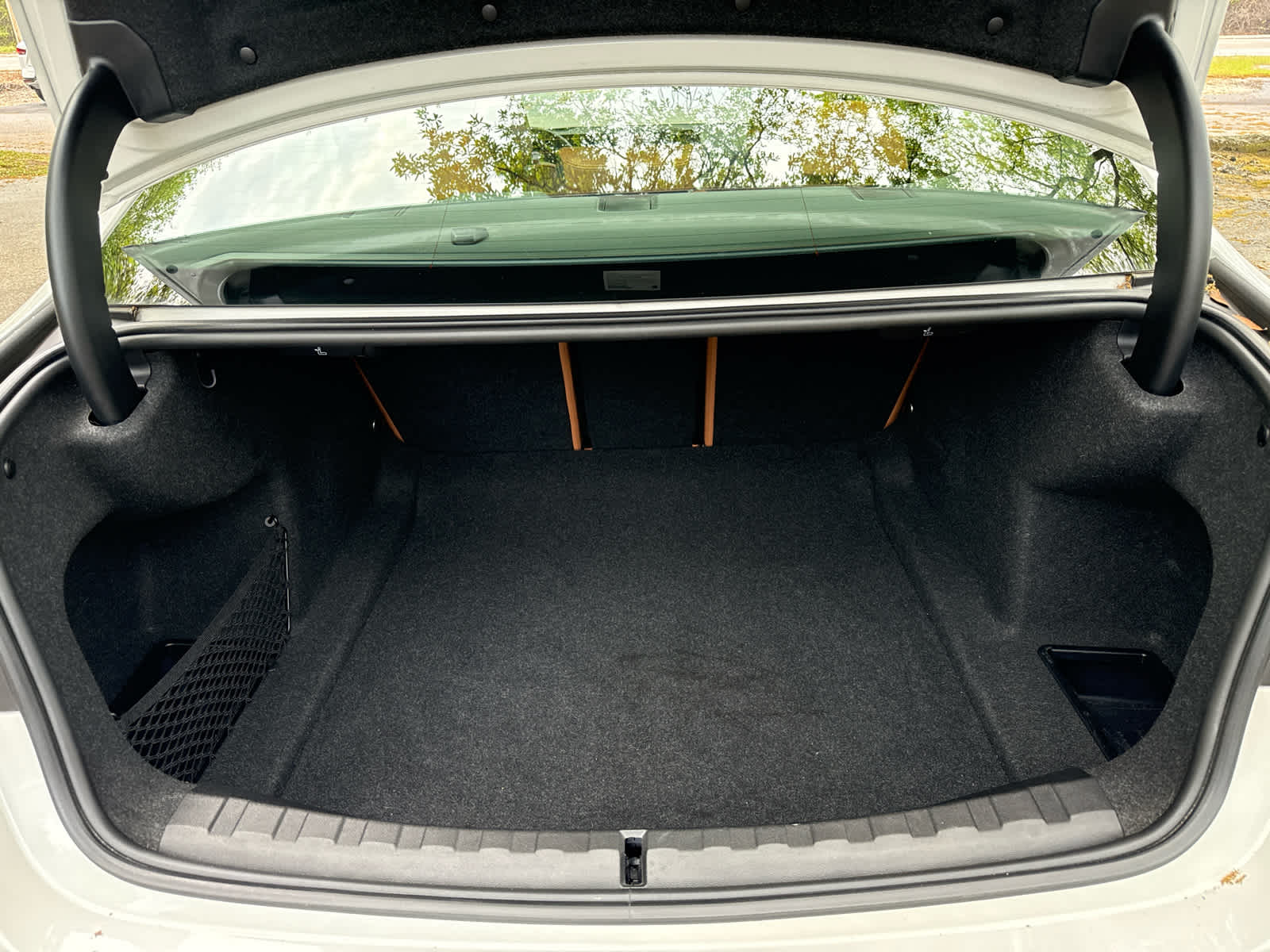 2023 BMW 330i 330i - 10