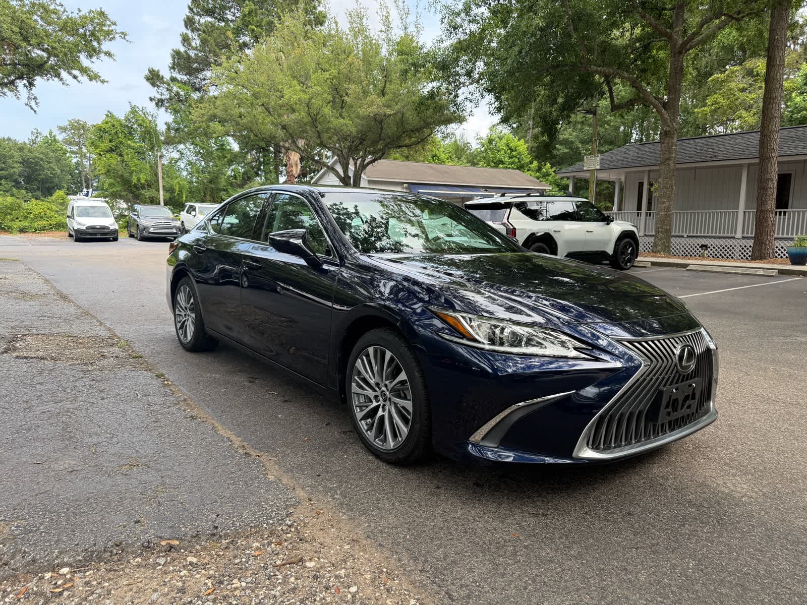 2021 Lexus ES 350 - 2