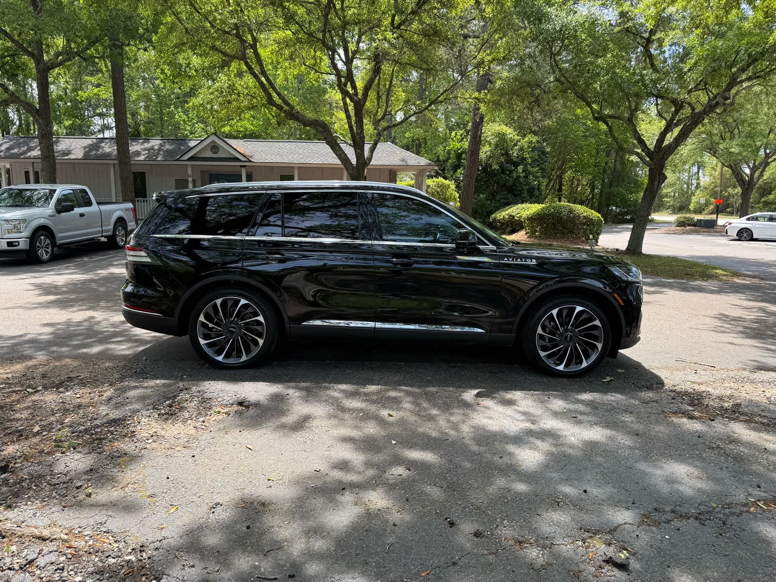 2025 Lincoln Aviator Reserve - 3