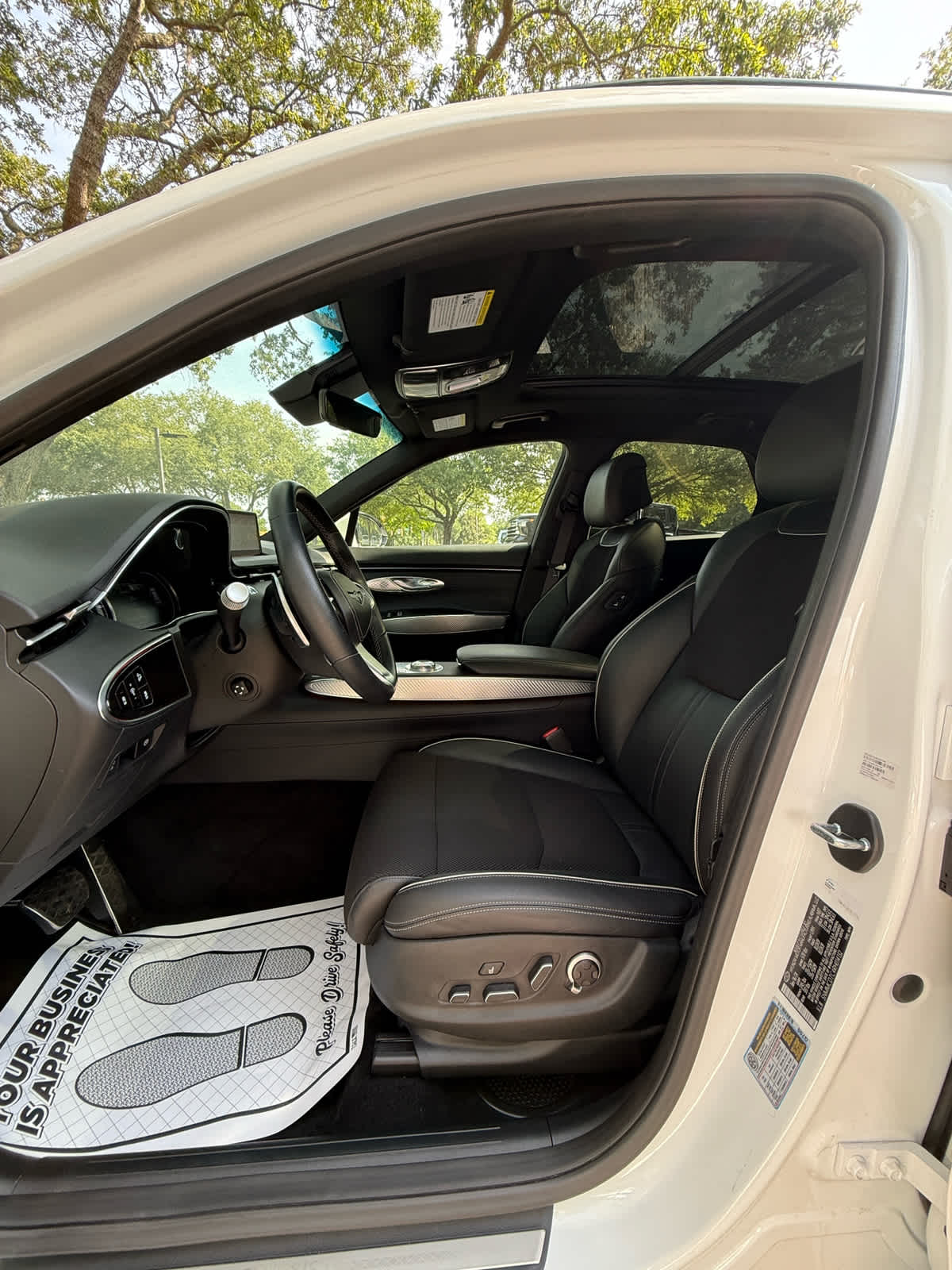 2024 Genesis GV70 3.5T Sport - 8